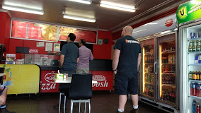 Zahra’s Pizza & Munoosh